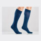 Sosete-unisex-pentru-compresie-graduala-medie-de-culoare-albastru-inchis